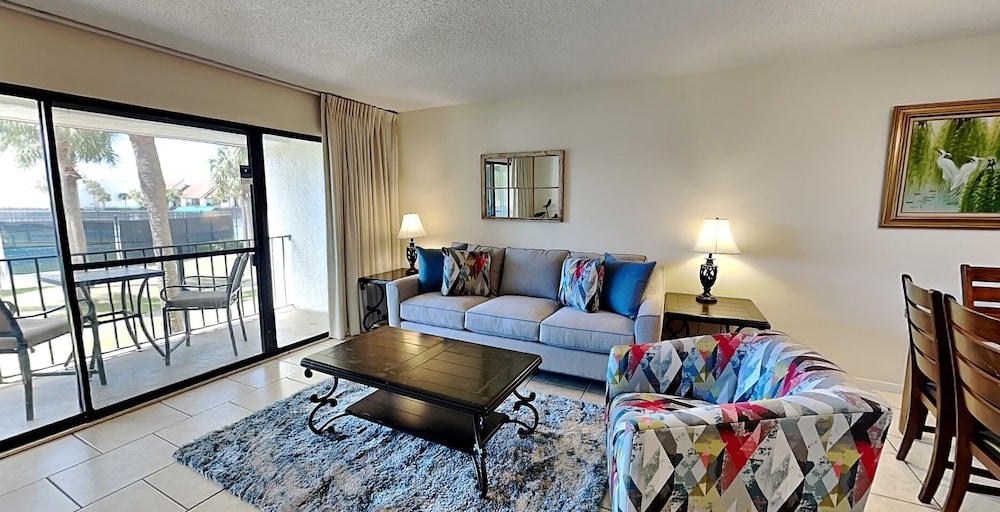Condo, Multiple Beds, Balcony, Pool View (Villa 2607 - No Pets)