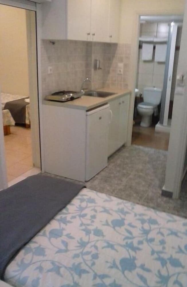 Small Quadruple Apartment, Ground Floor