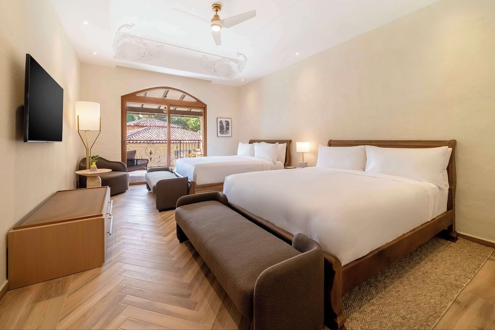 Room, 2 Queen Beds