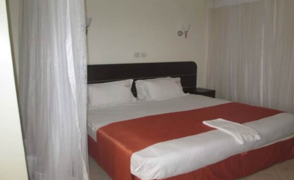 Executive Suite, Non Smoking photo 3