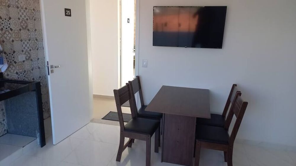 Apartment photo 3