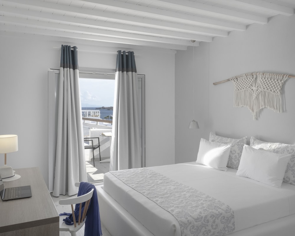 Divine Double, Sea/Pool View - Photo 1