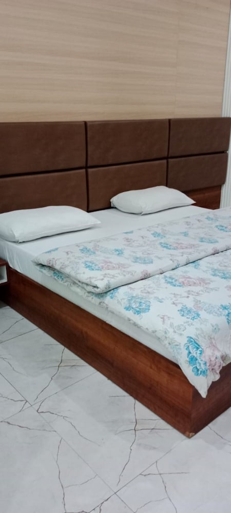 Deluxe Double Room, City View photo 2
