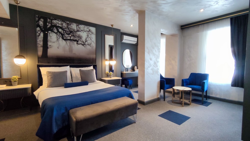Deluxe Double Room - Photo 1