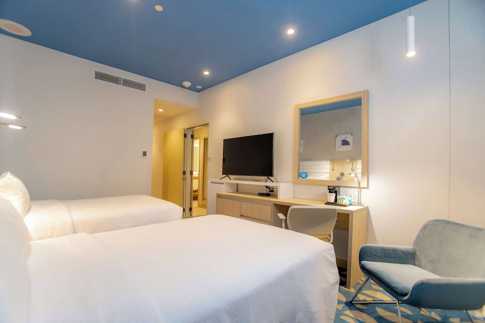 Deluxe Room, 2 Double Beds, Non Smoking - Photo 5