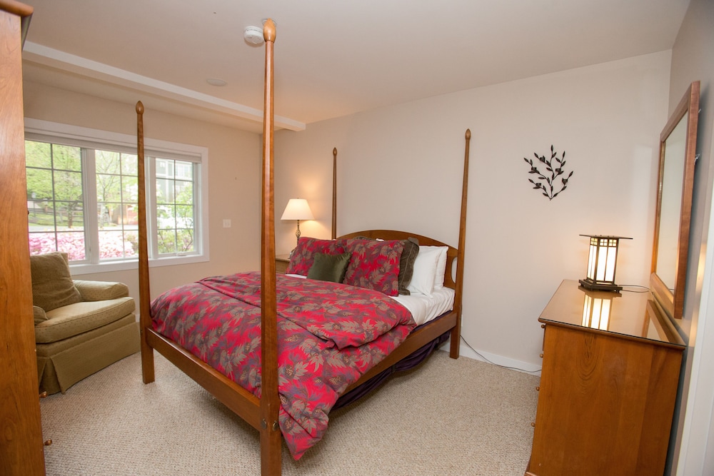 Three Bedroom Resort Home 571B