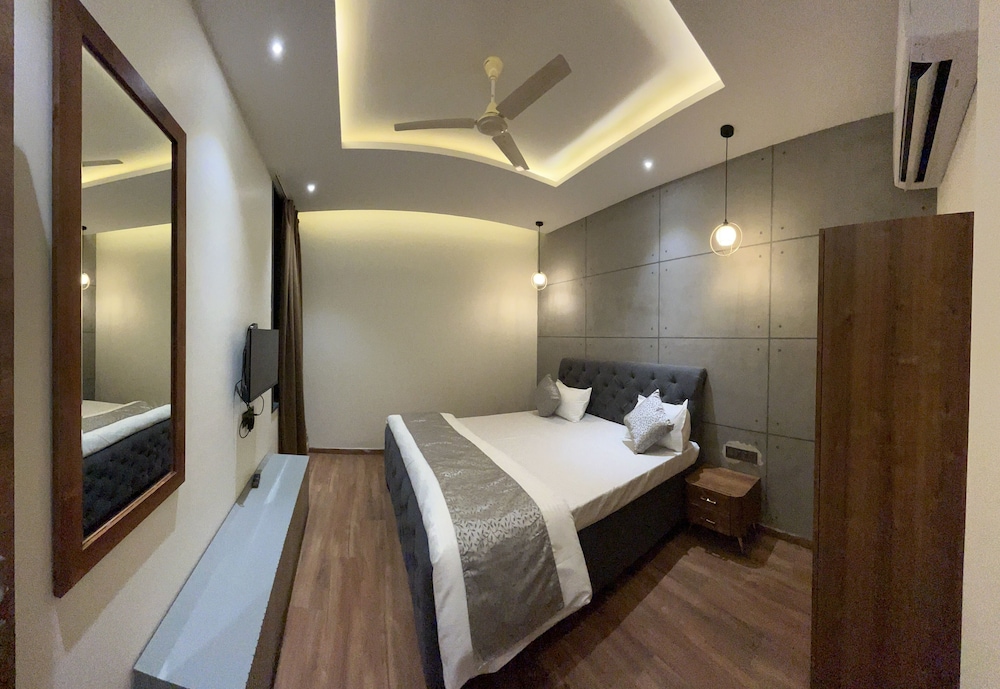 Luxury Room - Photo 1