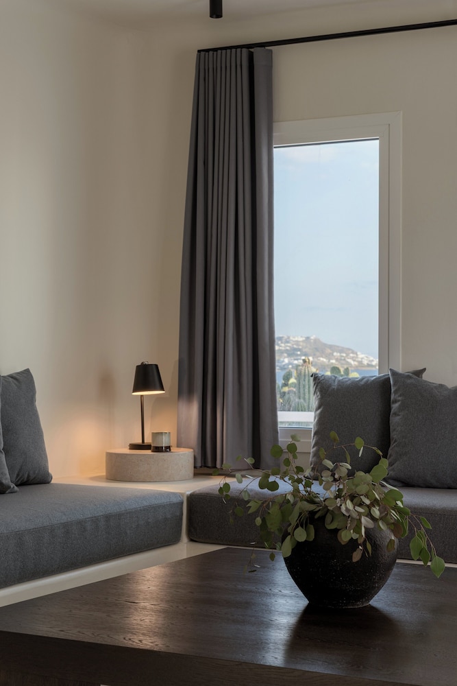 Junior Suite - Photo 13