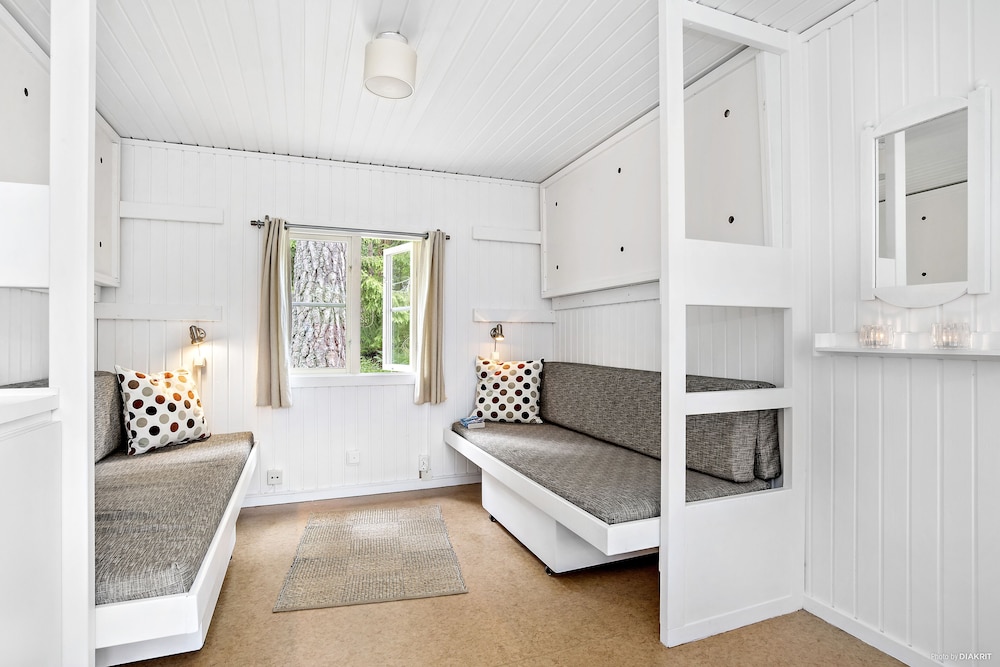 Mobile Home, 1 Bedroom (Excluding Towels, Sheets, Cleaning) photo 1