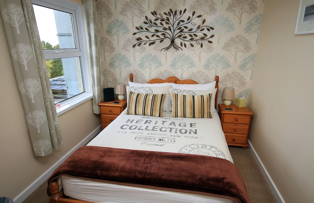 Small Double Room, 1 Double Bed photo 2