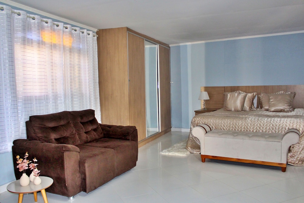 Deluxe Room, Balcony, Mountain View photo 2