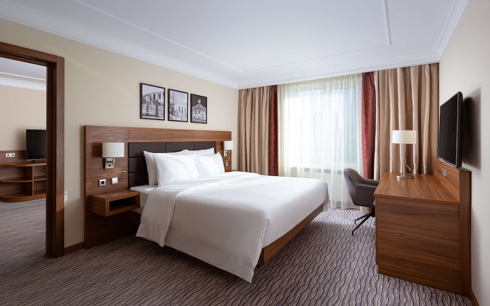 Suite, 1 Bedroom photo 1