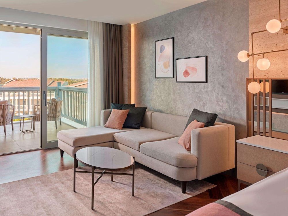 Penthouse Suite with Turkish Bath & Jacuzzi