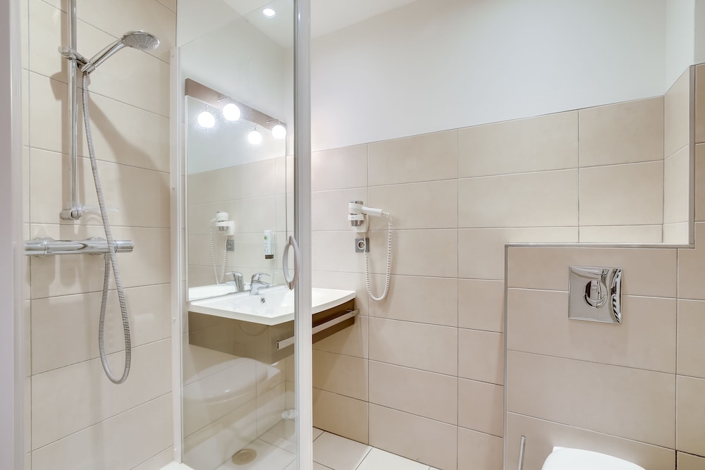 Premium Double Room - Photo 14