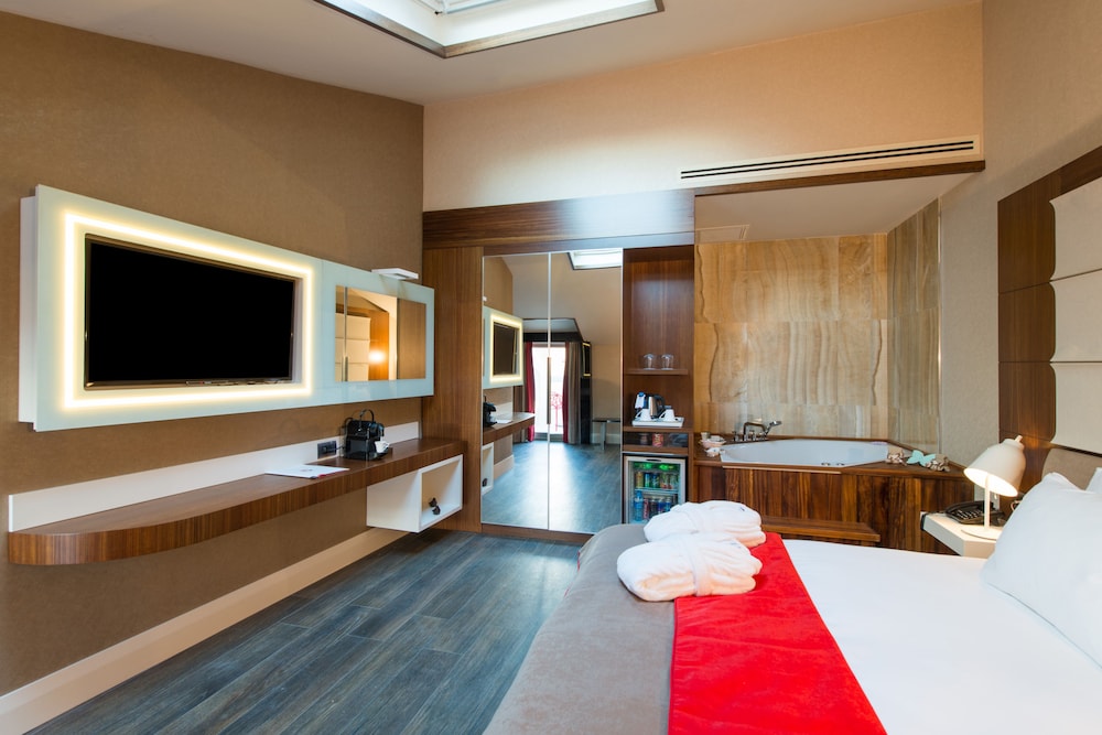 SUITE ODA photo 2