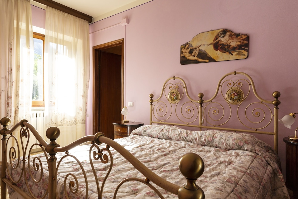 Comfort Apartment, 2 Bedrooms, Mountain View (up to 4 people) photo 3