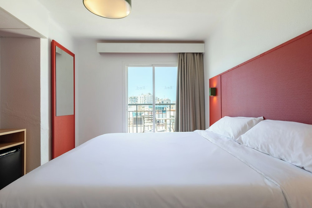 Comfort Double Room, 1 Queen Bed photo 2