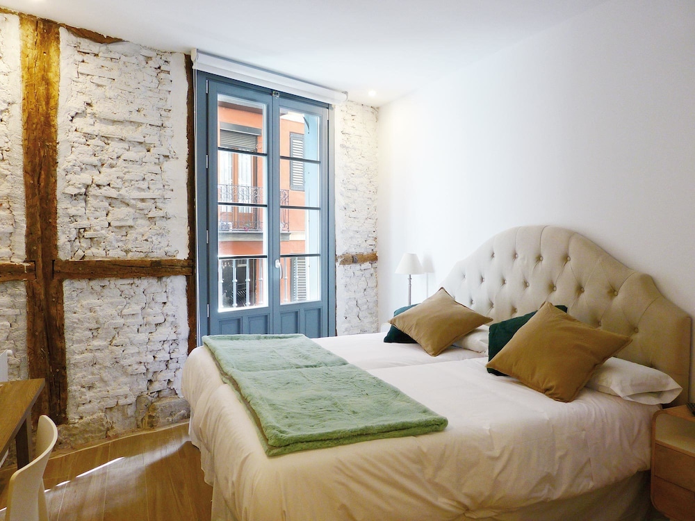 Superior Double Room, Balcony (San Mamés)