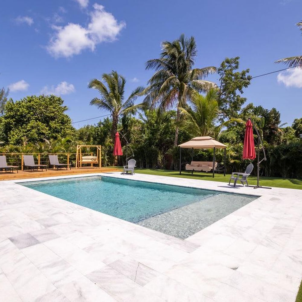 Fresh Luxe Villa w Heated Pool Grill Chill Spots, Billede 30