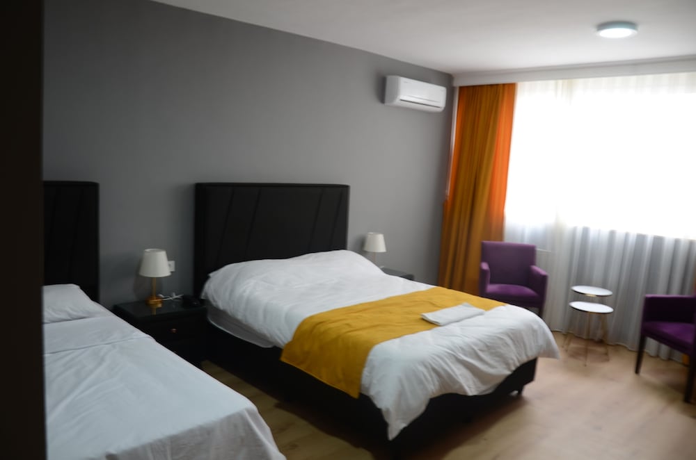 Family Double Or Twin Room, Non Smoking, City View photo 1