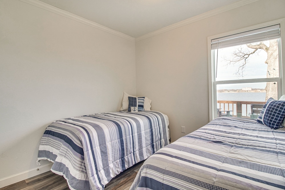 House (2 Bedrooms) photo 2