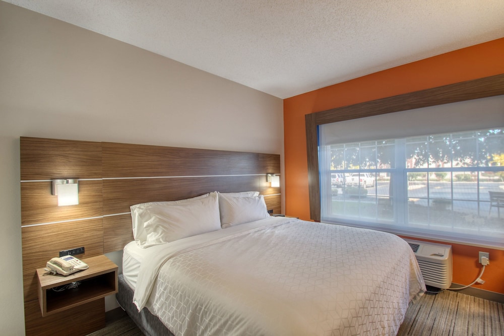 Standard Room - Photo 4