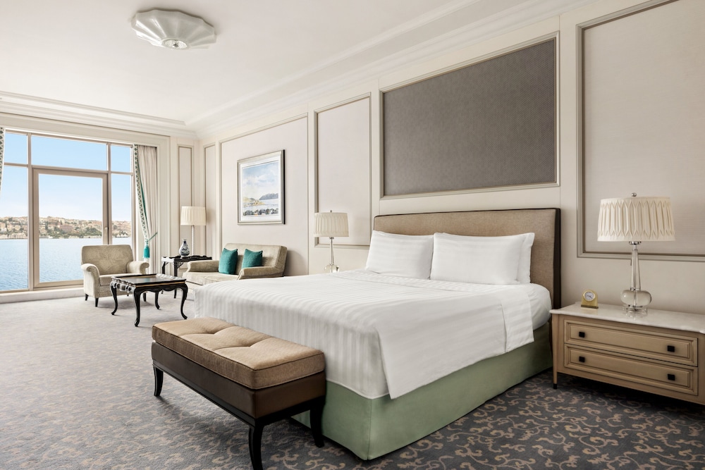 Premier Room, 1 King Bed (Bosphorus View)