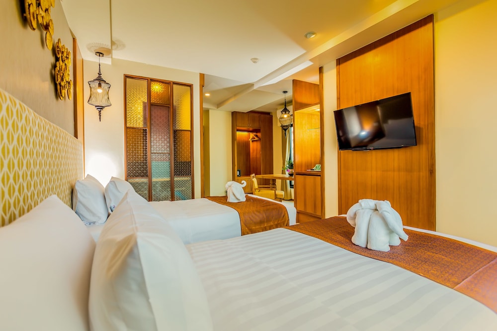 Premier Twin Room photo 2