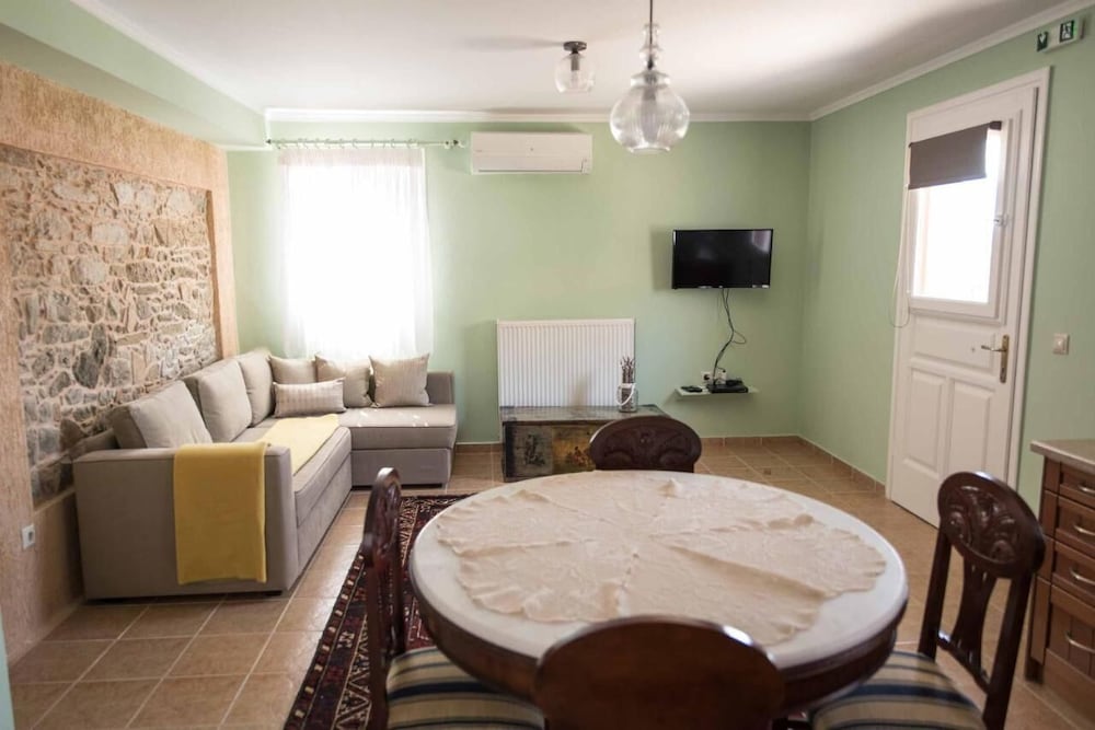 Junior With Suite Castle View