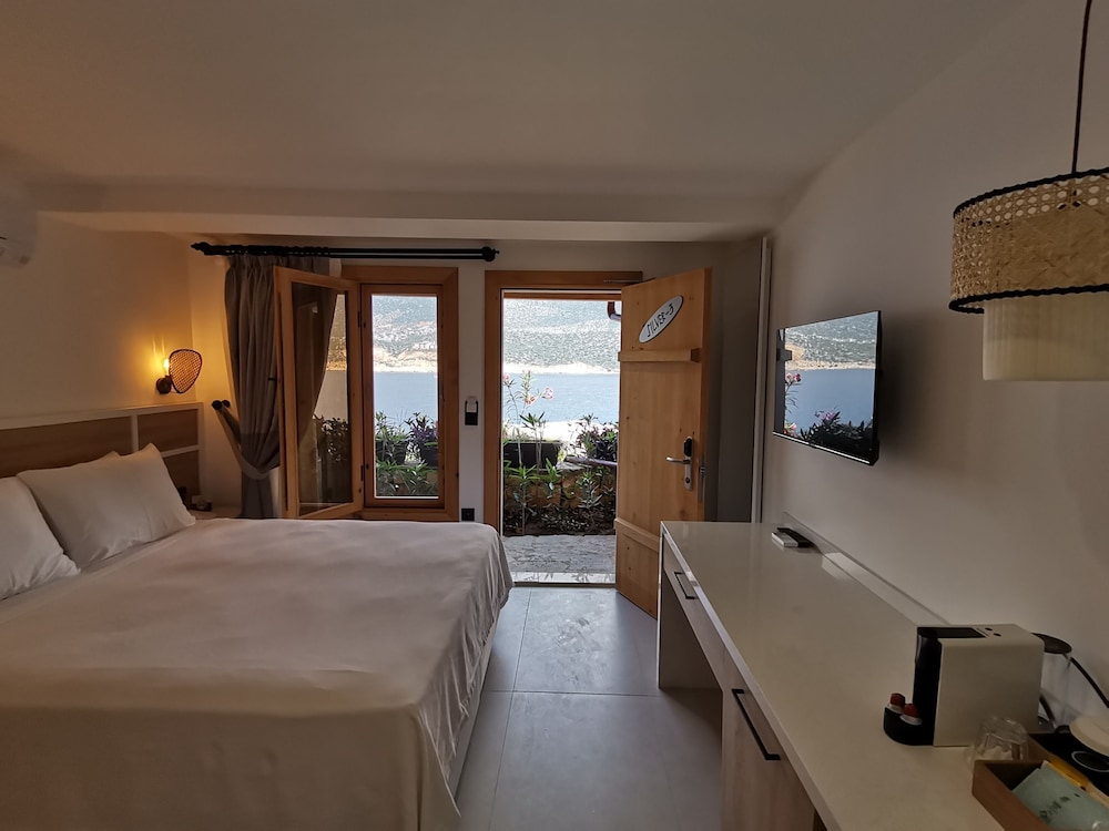 Economy Room, 1 Bedroom, Sea View - Photo 1