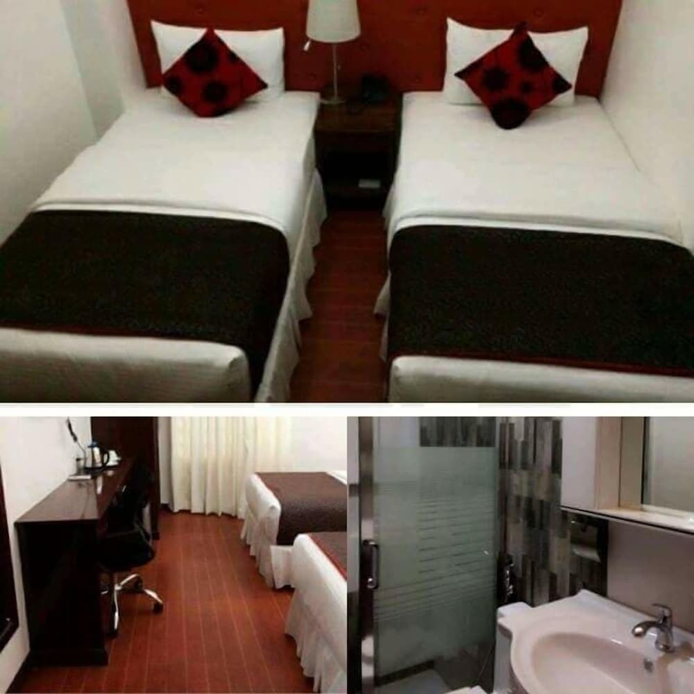 Superior Twin Room photo 2
