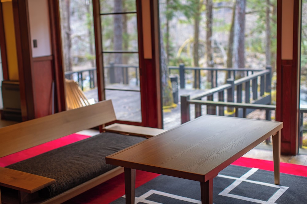 Traditional Japanese Style Room - Private Villa (Tenryo), Non Smoking thumbnail 6