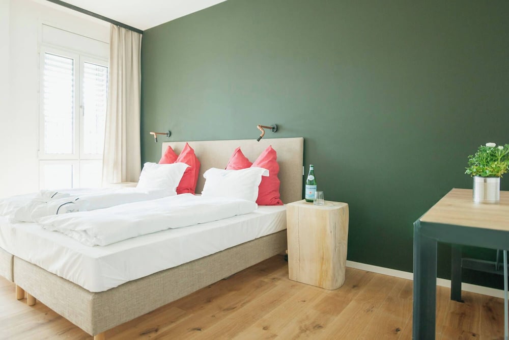 Superior Apartment, 2 Bedrooms thumbnail 5