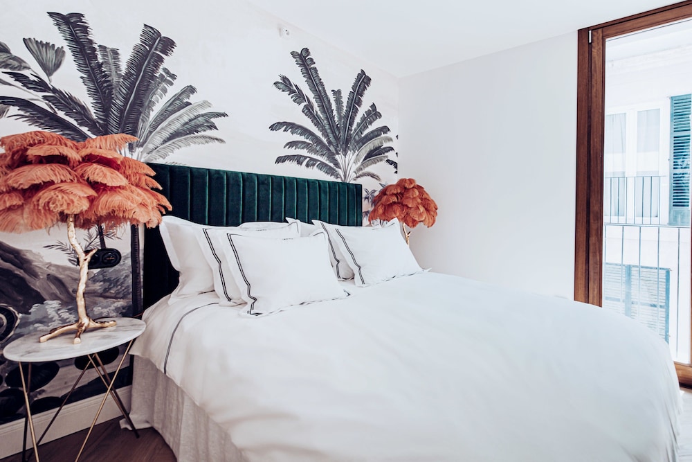 Suite, 1 Bedroom, City View