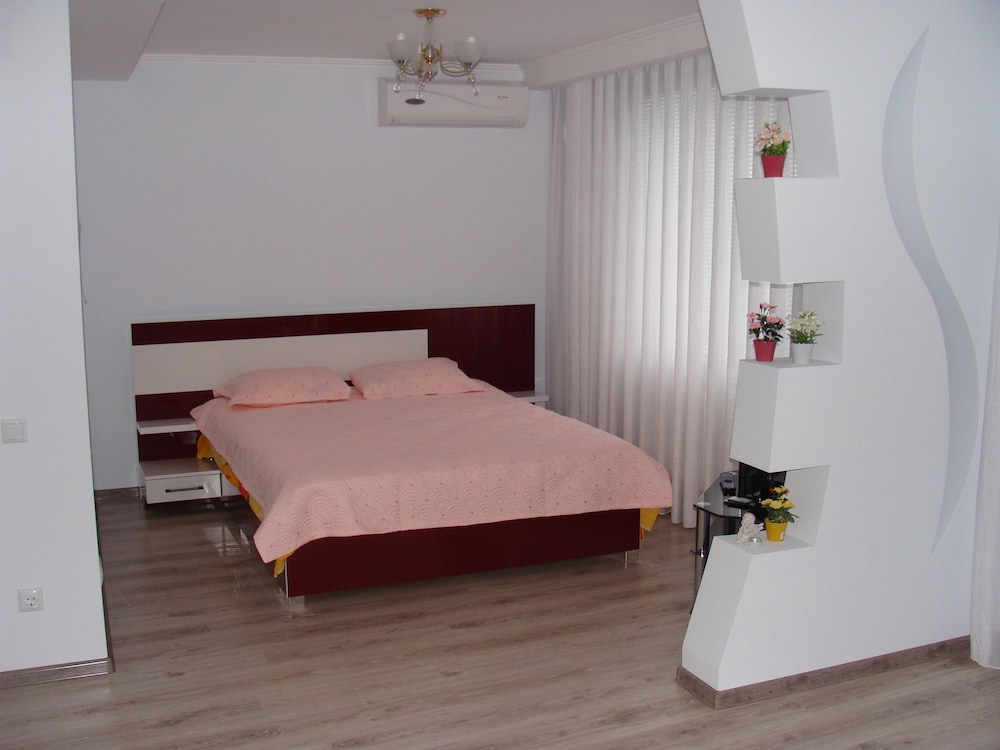 Suite photo 1