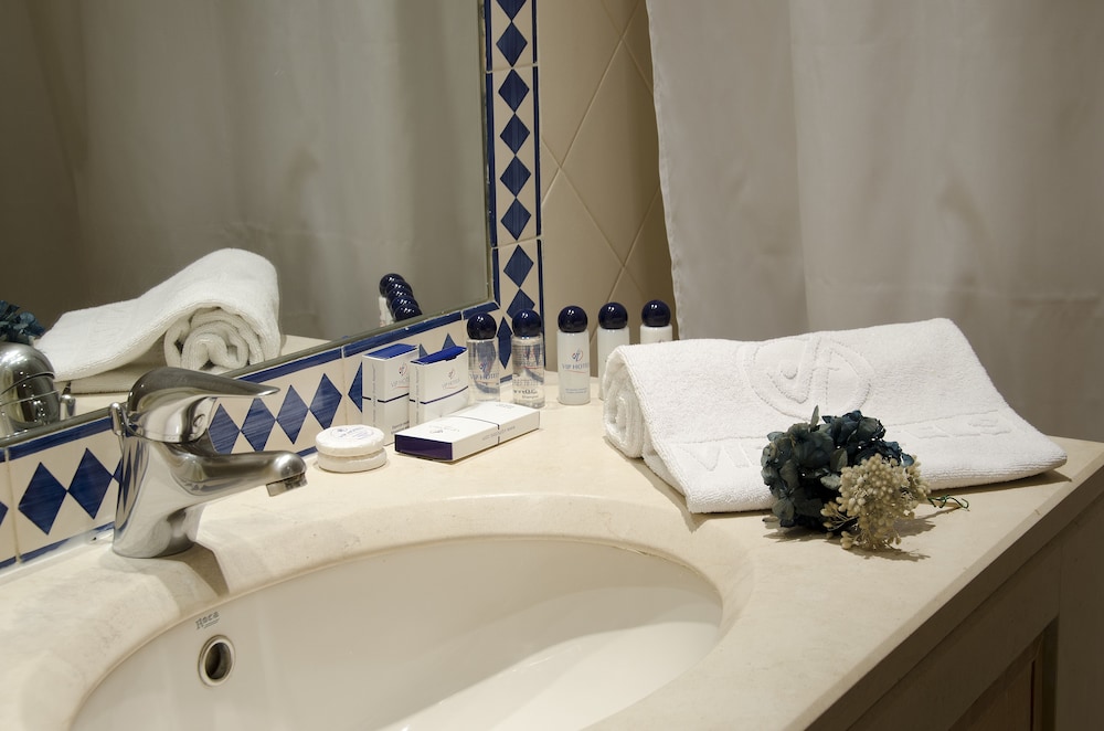 Studio, 2 Twin Beds - Photo 6