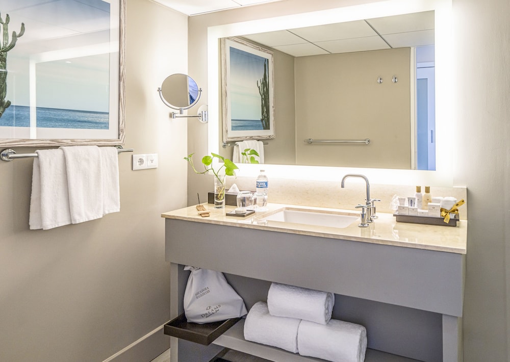 Preferred Club Deluxe Ocean View King
