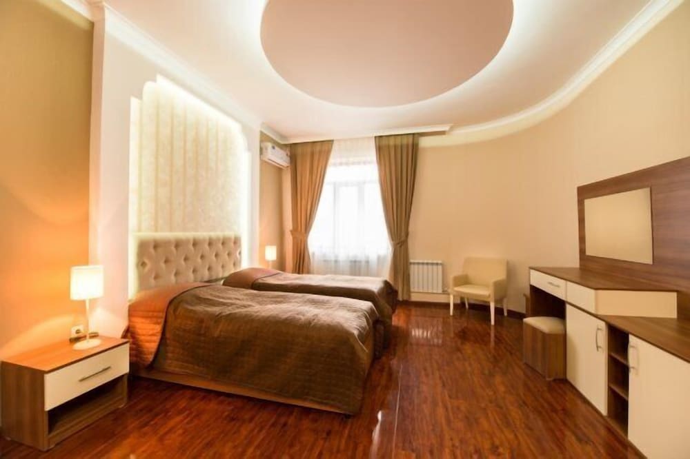 Standard Twin Room photo 2