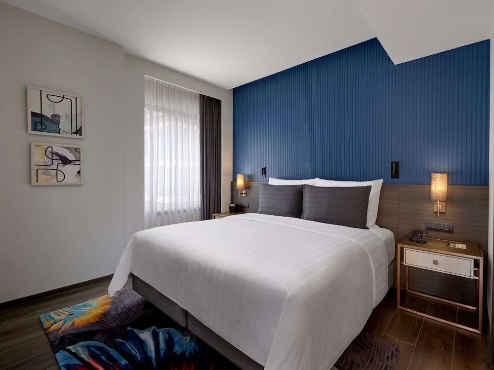 Suite, 1 Bedroom thumbnail 6