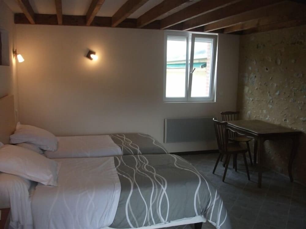 Superior Double Room, River View photo 1
