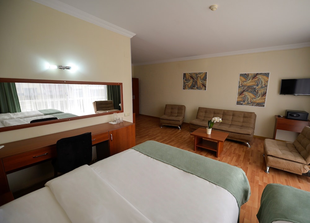 Family Triple Room photo 3