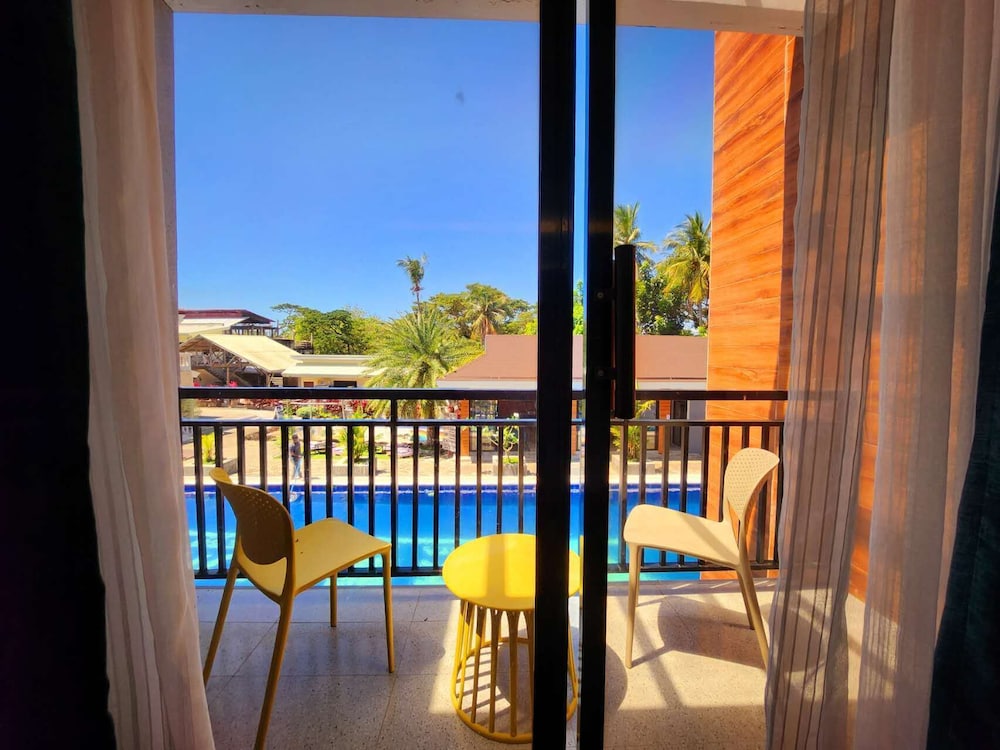 Deluxe Double Room, 1 King Bed, Non Smoking - Photo 15