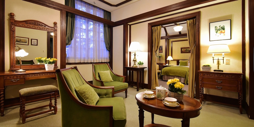 [West] Deluxe Twin Room With Jacuzzi, Non Smoking