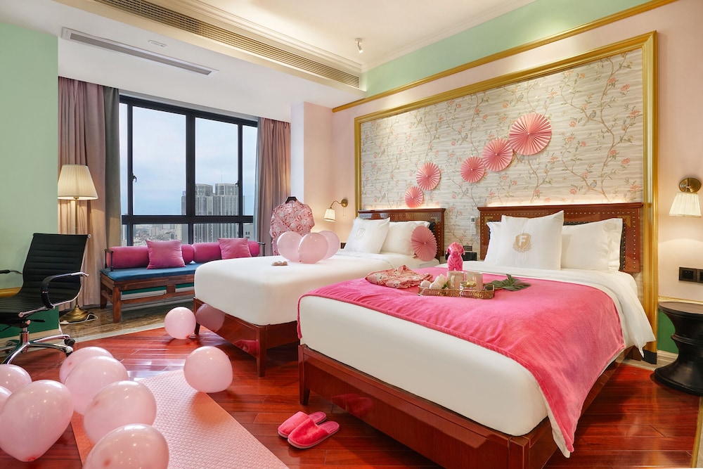 Deluxe Twin Room photo 2