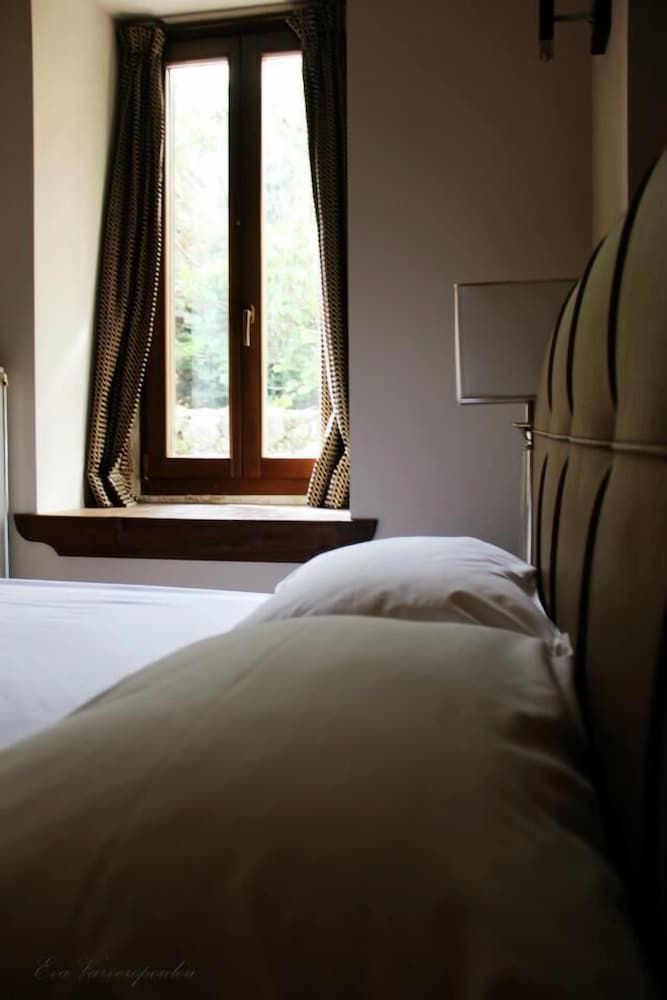 Economy Double Room photo 3