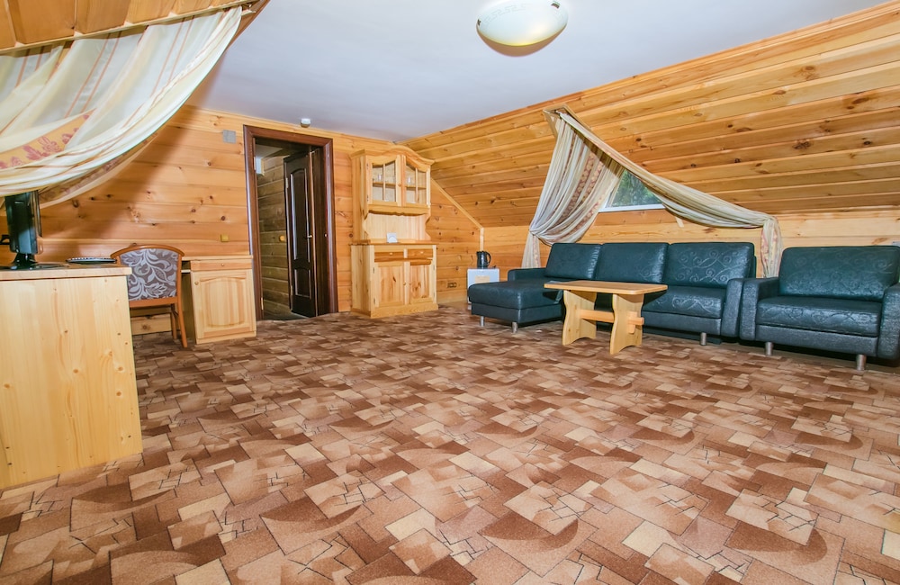 Apartment (12-2 Floor)