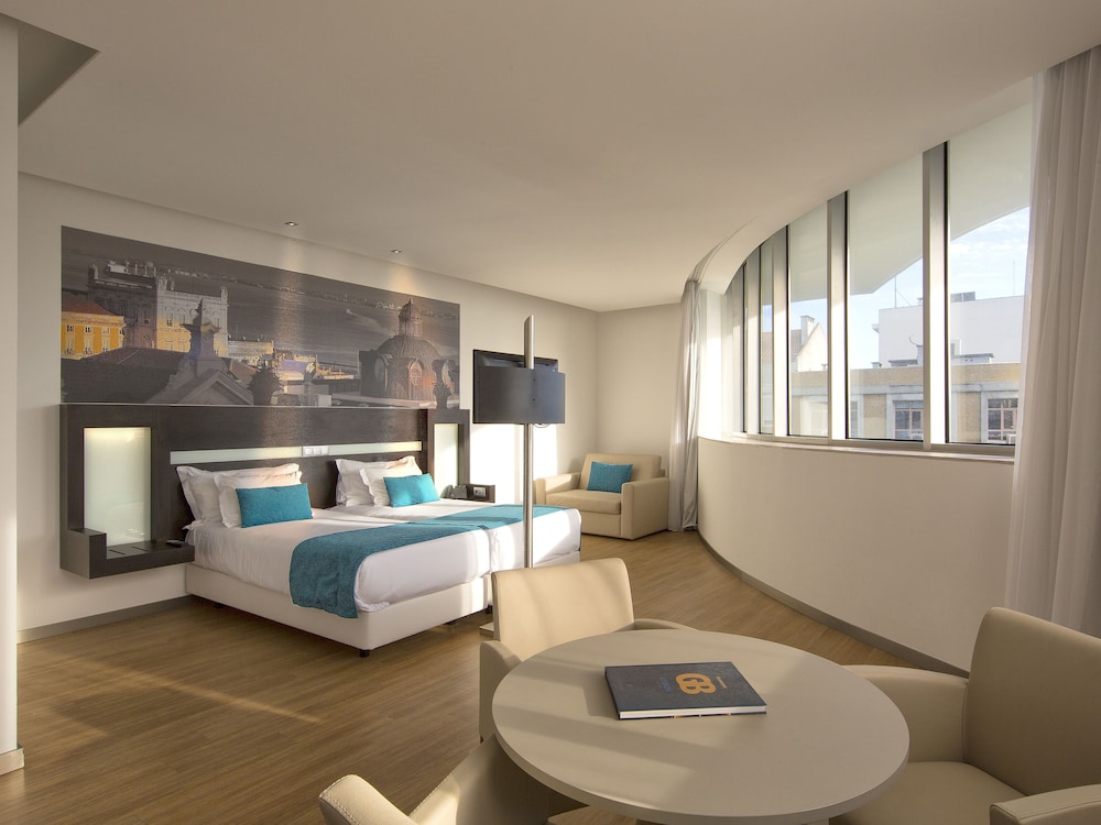 Executive Room, 1 Queen Bed with Sofa bed photo 1