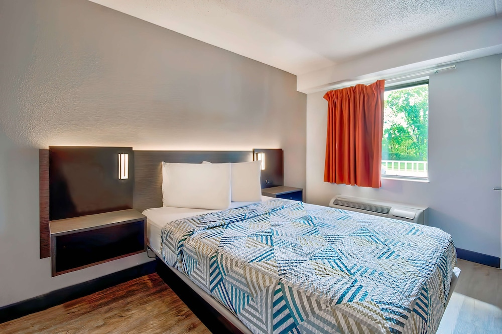Motel 6-Warren, MI - Detroit East, Photo 2