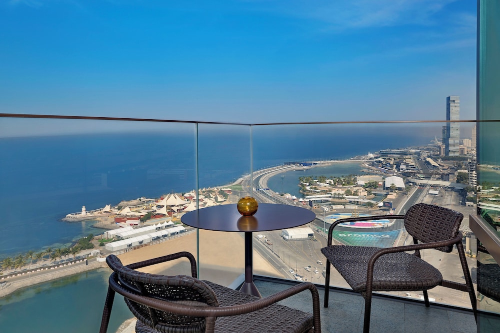 Horizon Suite Sea View King - Photo 9
