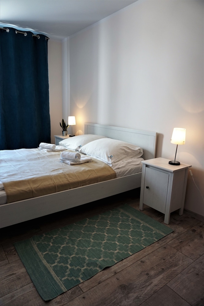 Suite, 1 Bedroom, Balcony photo 3